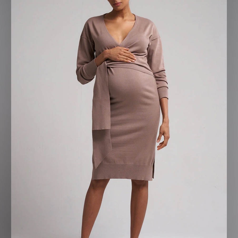 Nothing fits but all season nursing dress